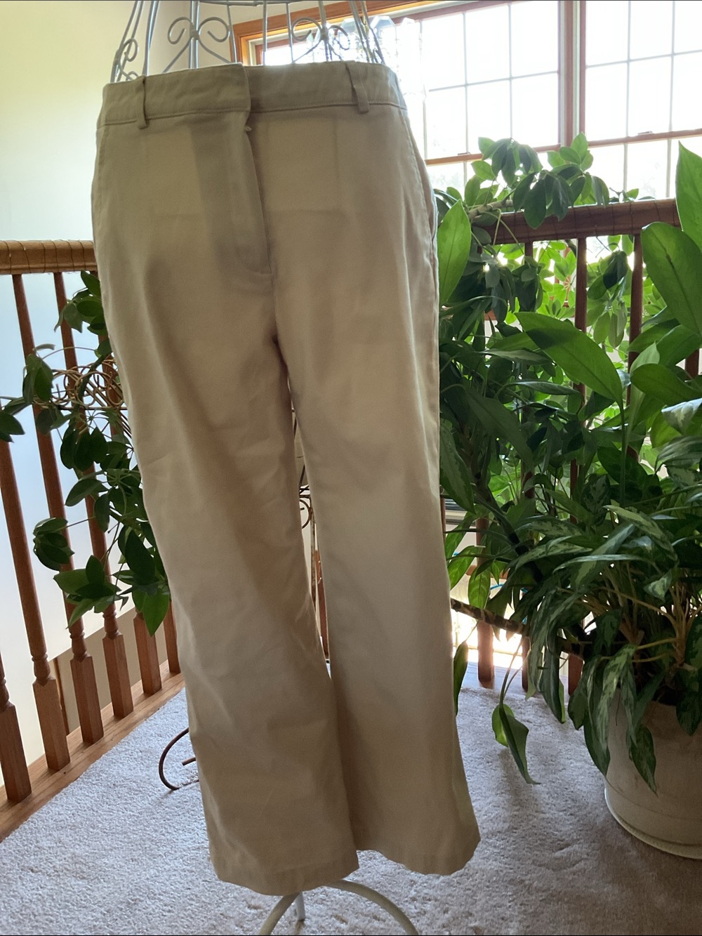 Studio Works Women’s Khaki Straight-Leg Pants Size 8P